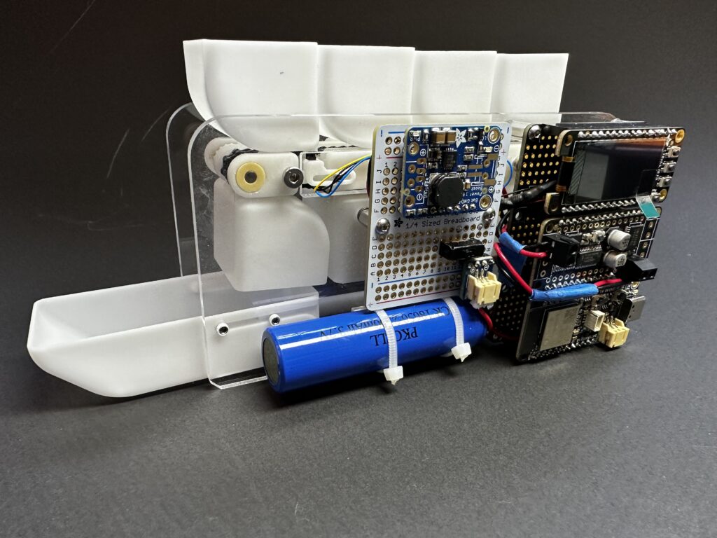 Autodelivery_Prototype-pill-dispenser